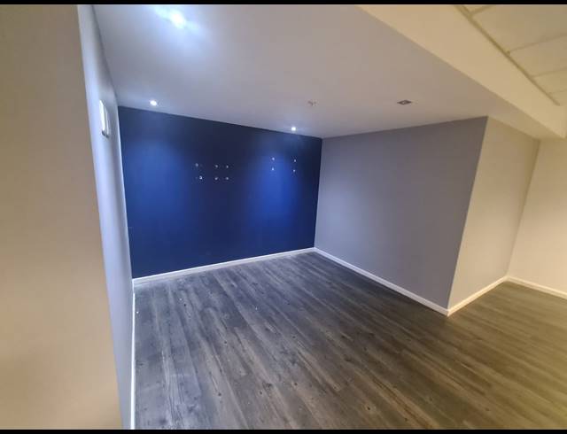 222.80M² OFFICE TO LET IN CLAREMONT